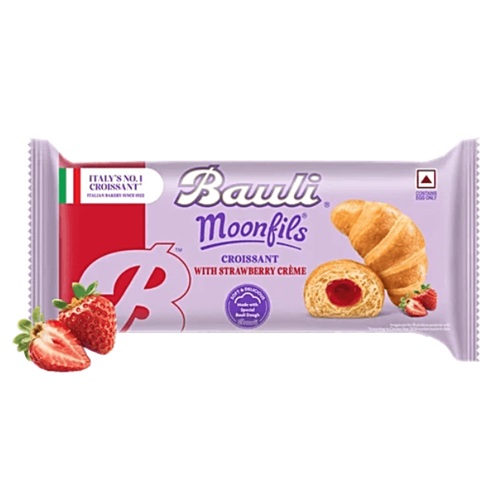 Bauli Moonfils Croissant with Strawberry Cream 45gm
