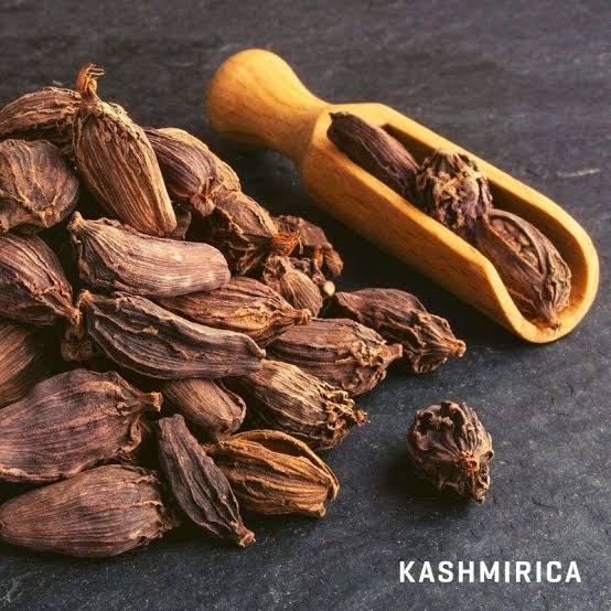 Badi Elaichi (Black Cardamom) – image 1