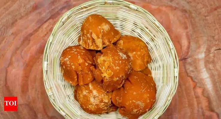 Gur Red (Lal Jaggery)