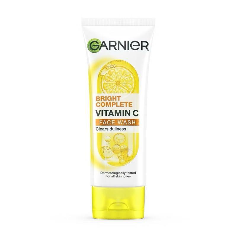 Garnier Bright Complete Vitamin C Face Wash – 100 g
