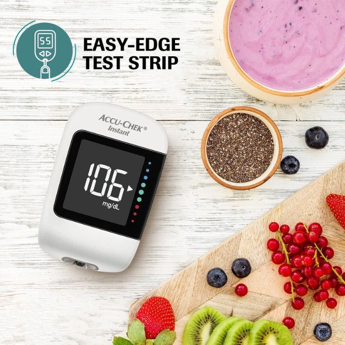 Accu-Chek Instant Bluetooth Blood Glucose Meter – image 6