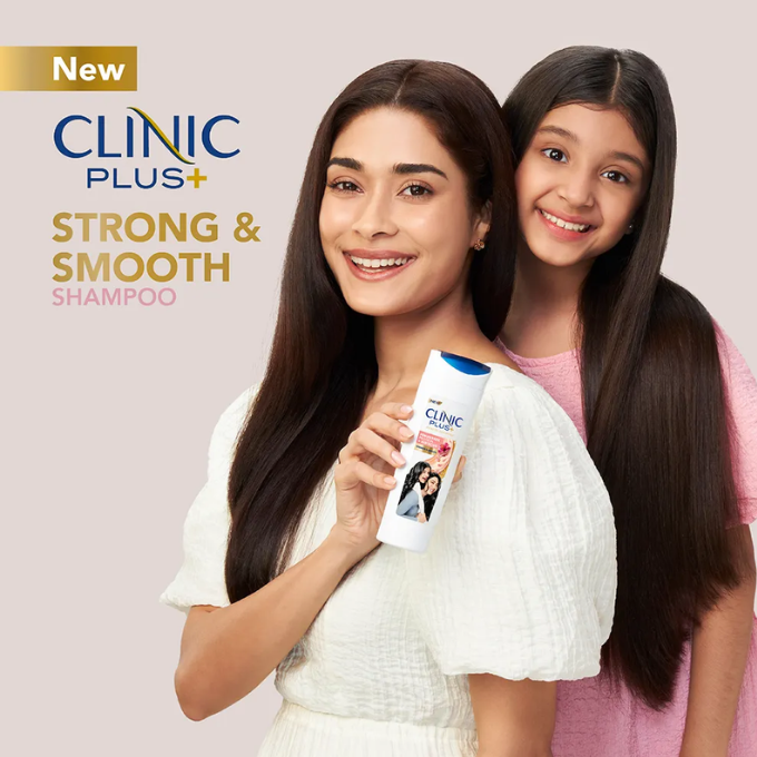 Clinic Plus Strength & Smooth Shampoo, Fenugreek Protein + Hibiscus – image 2