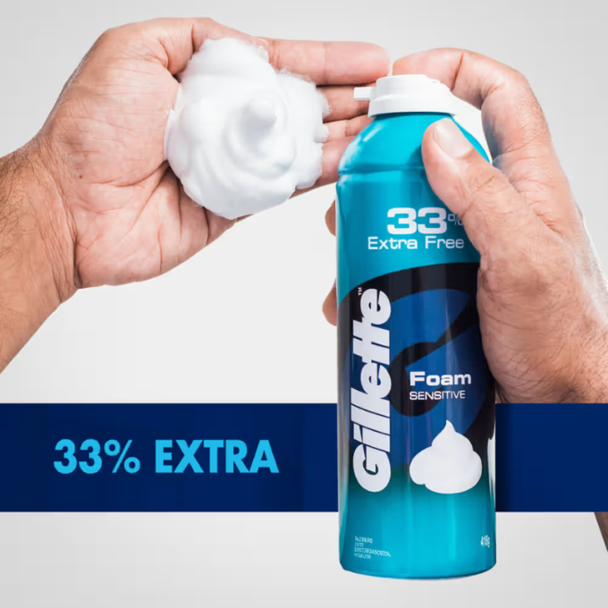 Gillette Classic Sensitive Shave Foam – 418g (33% Extra) – image 2